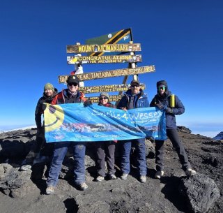 Nick and Alan's Mid Life Kilimanjaro Adventure Diary